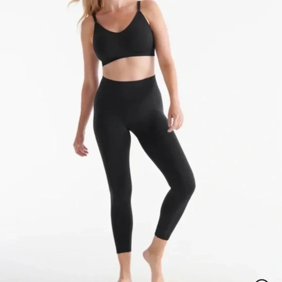 Knix Good to  Go Seamless Legging Black - Picture 2 of 6